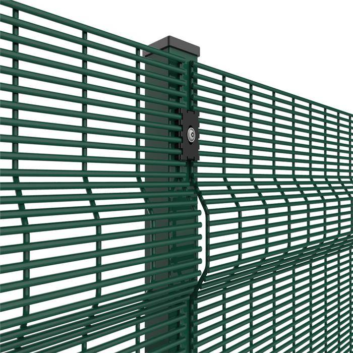 358 anti-climb fence